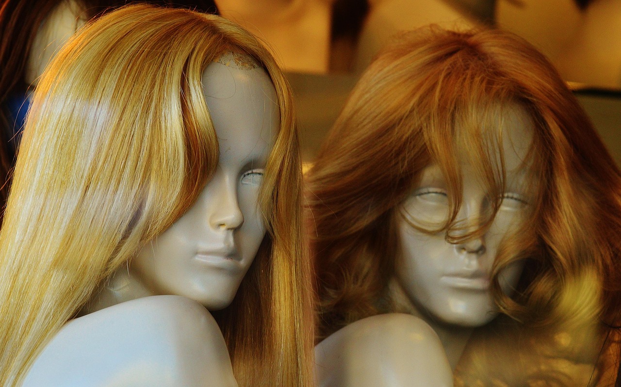 In a world that never slows down, beauty should be effortless—and Klaiyi Hair is leading the charge. With their revolutionary line of glueless wigs, Klaiyi is empowering women to transform their look in an instant, all without the hassle, mess, or commitment of traditional wig installations. Say goodbye to glue, and hello to flawless glam in seconds.