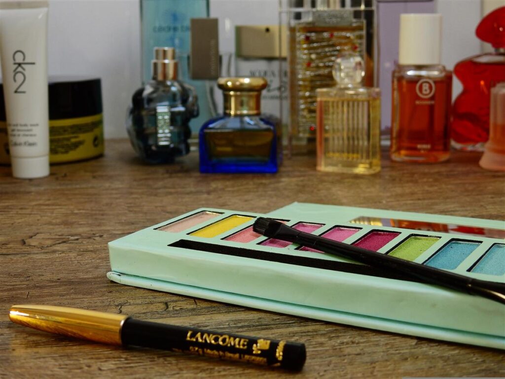 The Beauty Store is a UK-based online retailer offering a wide selection of makeup, fragrance, skincare, and personal care products at competitive prices. Known for its impressive discounts on premium brands, the platform has become a popular destination for beauty lovers looking for luxury products without the luxury price tag.