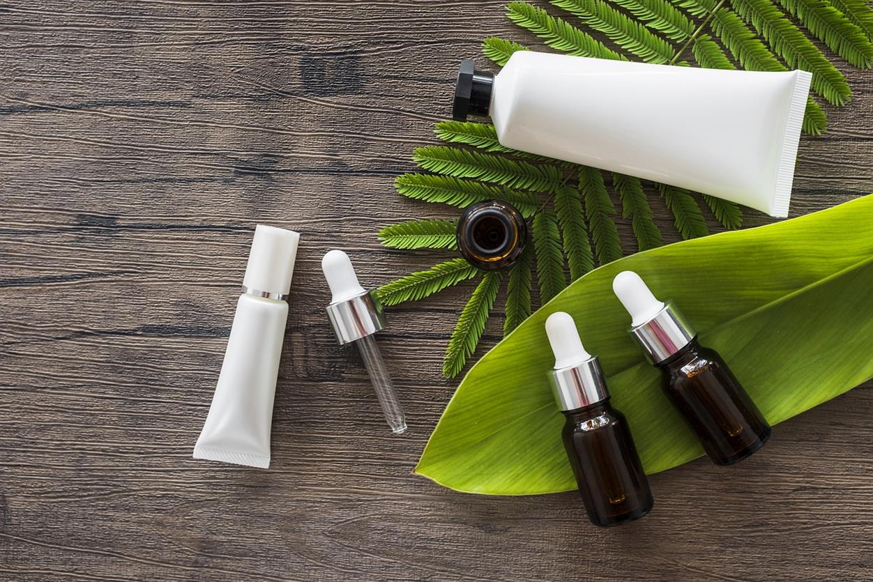 For more than 25 years, Rodial has been pushing the boundaries of skincare science, blending clinical performance with luxury formulations. Founded in London, the brand has become a global name recognised for its bioactive ingredients, visually transformative results, and high-fashion aesthetic. Known for hero products like the Bee Venom Super Serum and Dragon’s Blood Sculpting Gel, Rodial bridges the gap between skincare and cosmetic performance — offering visible improvements in skin tone, texture, and vitality.